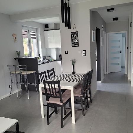 Apartament Wiktoria Ustrzyki Dolne Exterior photo
