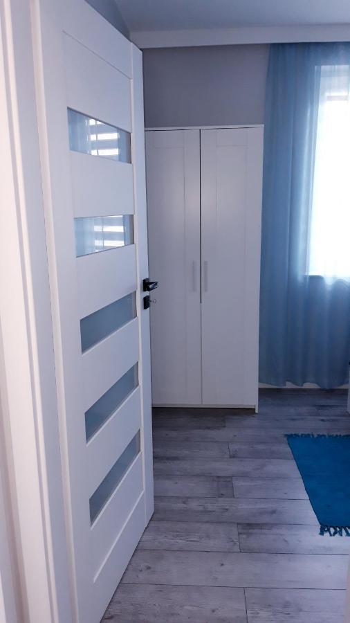 Apartament Wiktoria Ustrzyki Dolne Exterior photo